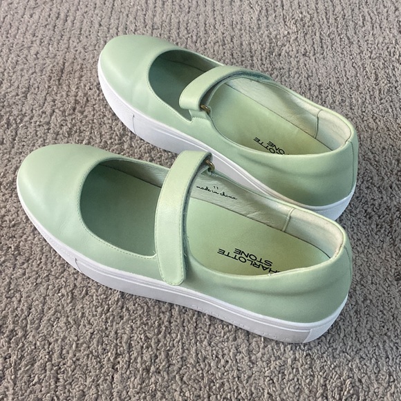 Charlotte Stone “Heidi” in Pistachio, size 11 - Picture 4 of 12